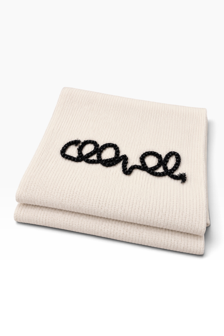 Ivory Noir Signature Muffler