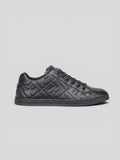 Luxury low-top leather sneaker