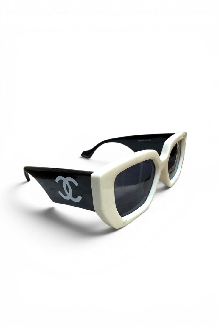 Angular Retro Cat-Eye Sunglasses